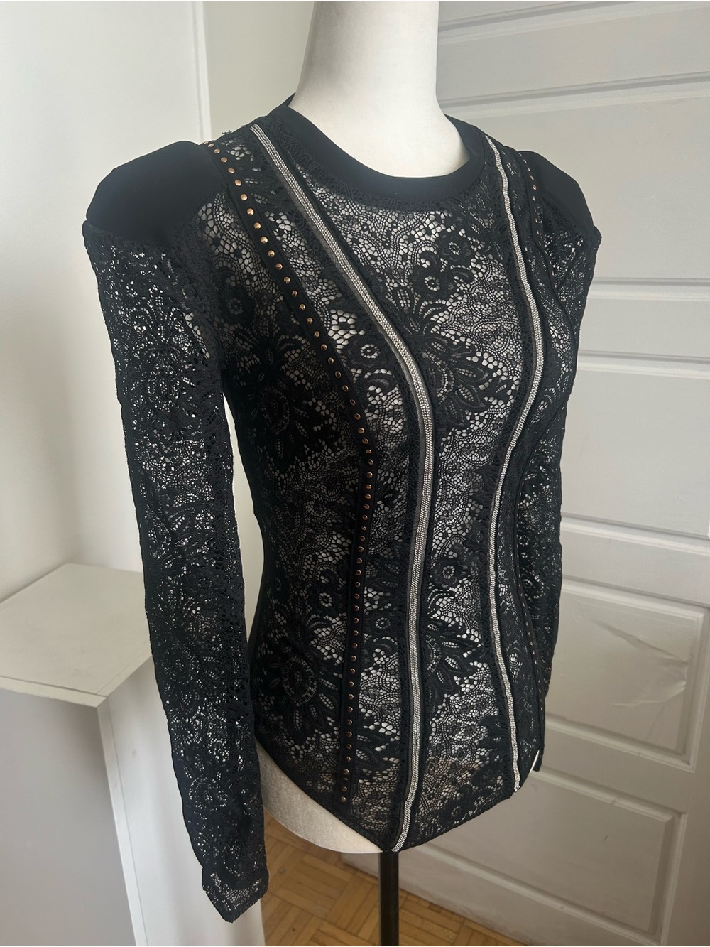 Victoria’s Secret Very Sexy Embellished Lace Bodysuit M- Excellent Condition